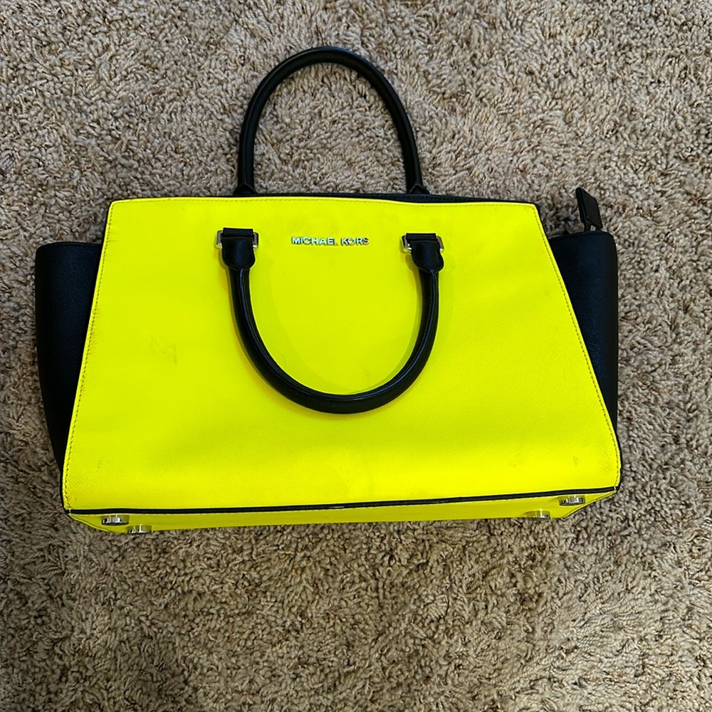 Michael Kors bag